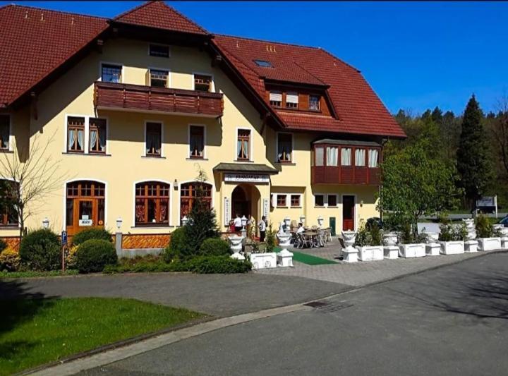 Gasthaus Pension Doerenkrug - Restaurant Augustdorf Kültér fotó